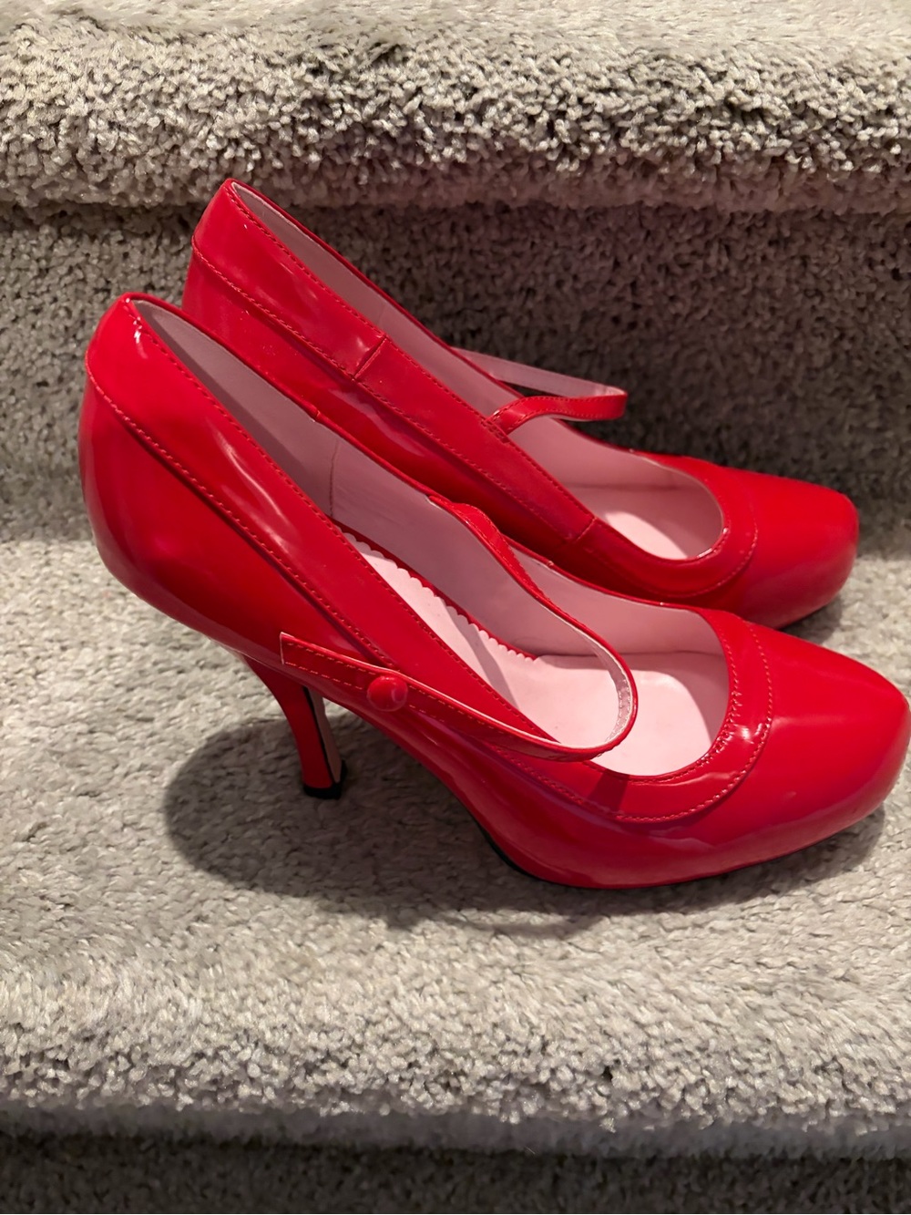 Red Patent Mary Jane Pumps - Women